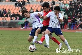 台北大巨蛋宣布 2026 年中职揭幕战预售票已于 12 月底正式开启，热度空前