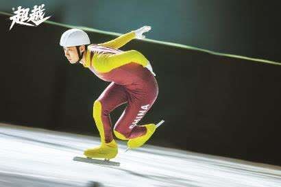 拜仁莱万多夫斯基连续两场进球